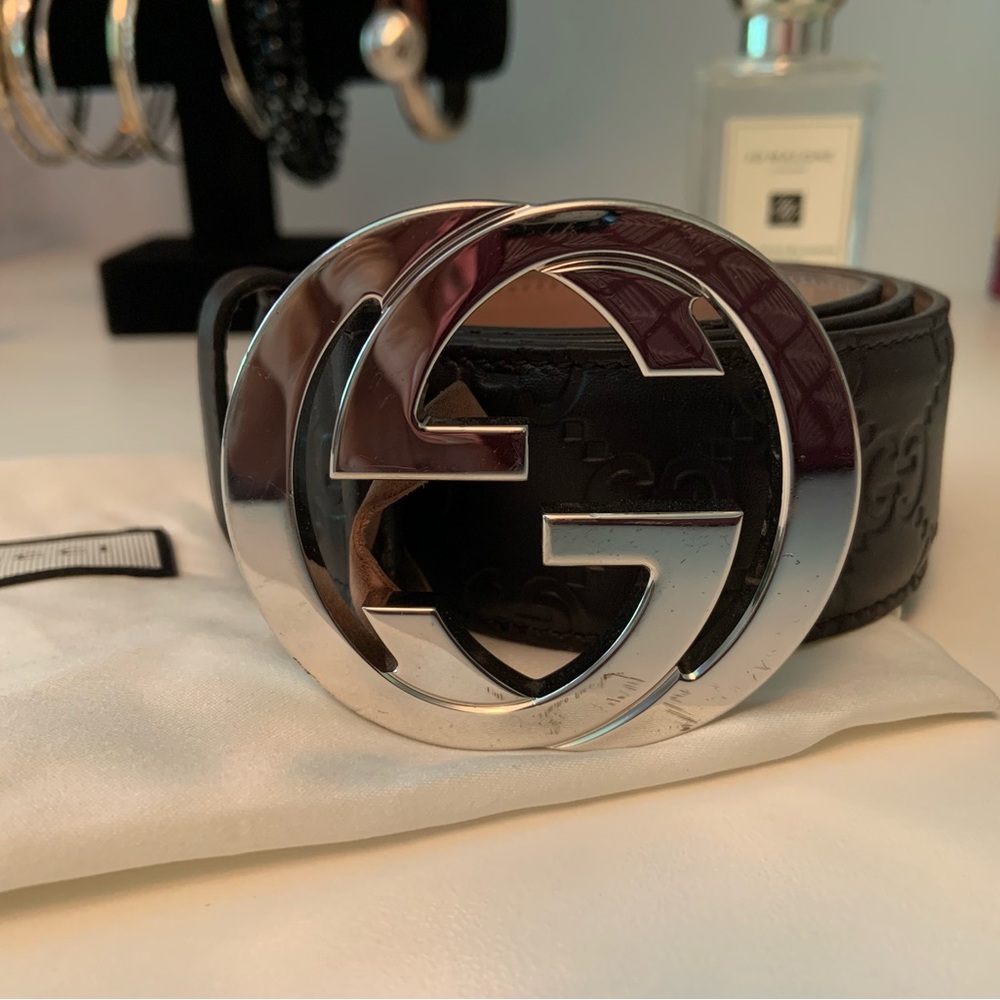 Authentic Gucci brown leather belt with silver hardware